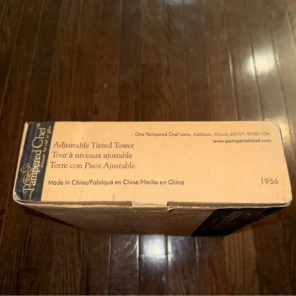 Pampered Chef Adjustable Tiered Tower - Picture 6 of 6